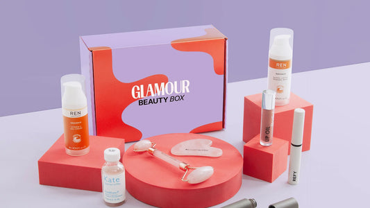 The GLAMOUR Trending Beauty Box