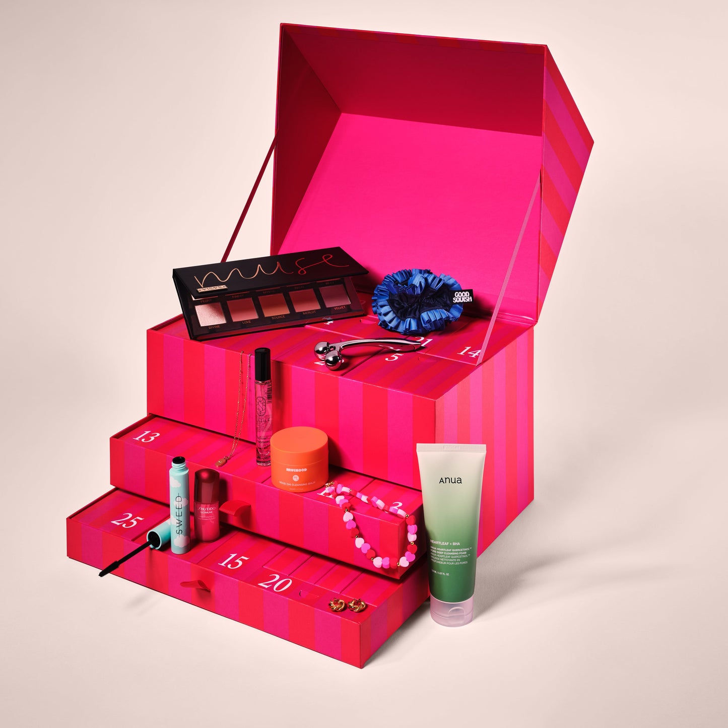GLAMOUR Advent Calendar